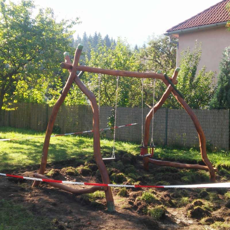 Dvojhojdačka